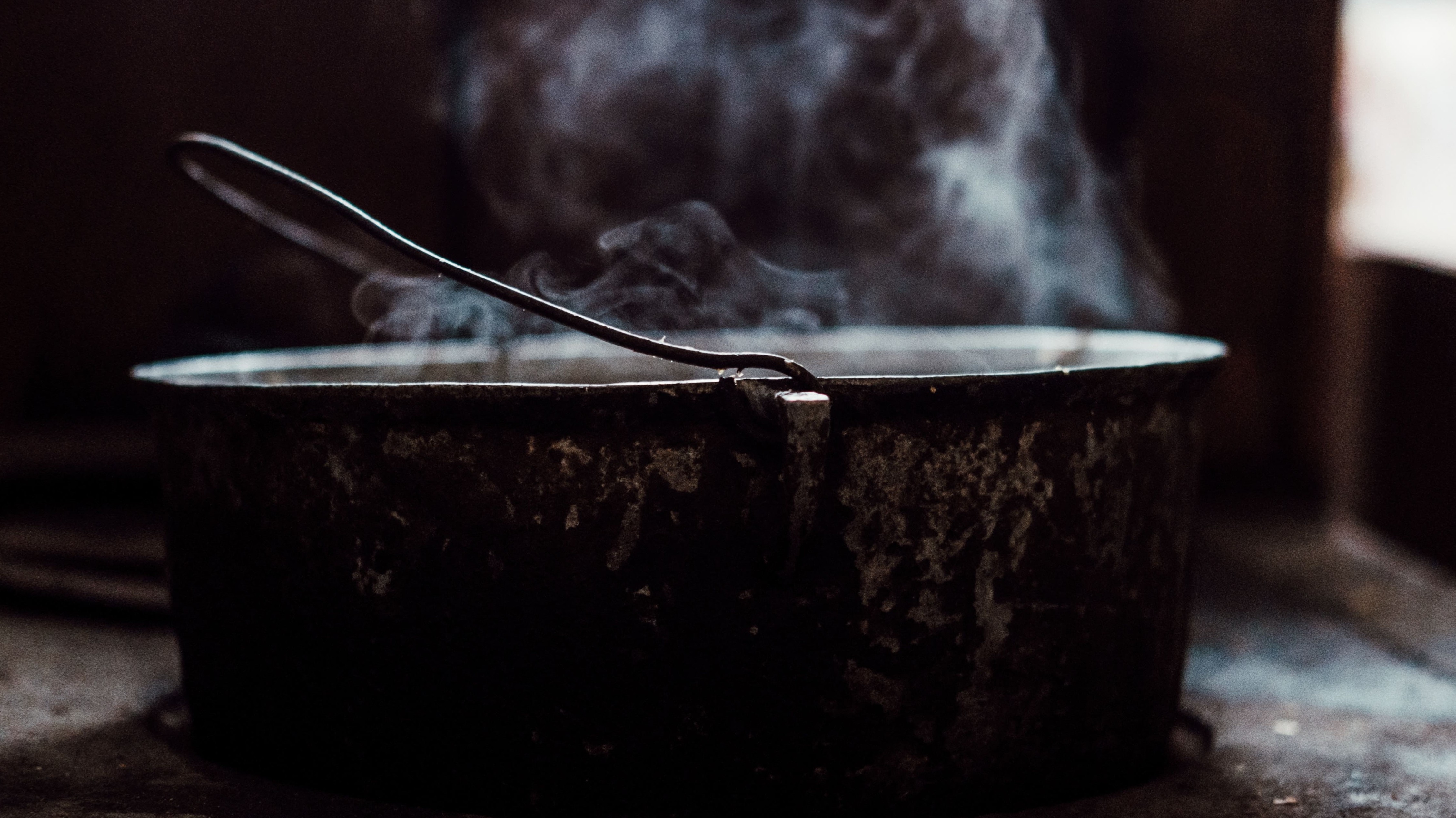 steaming pot