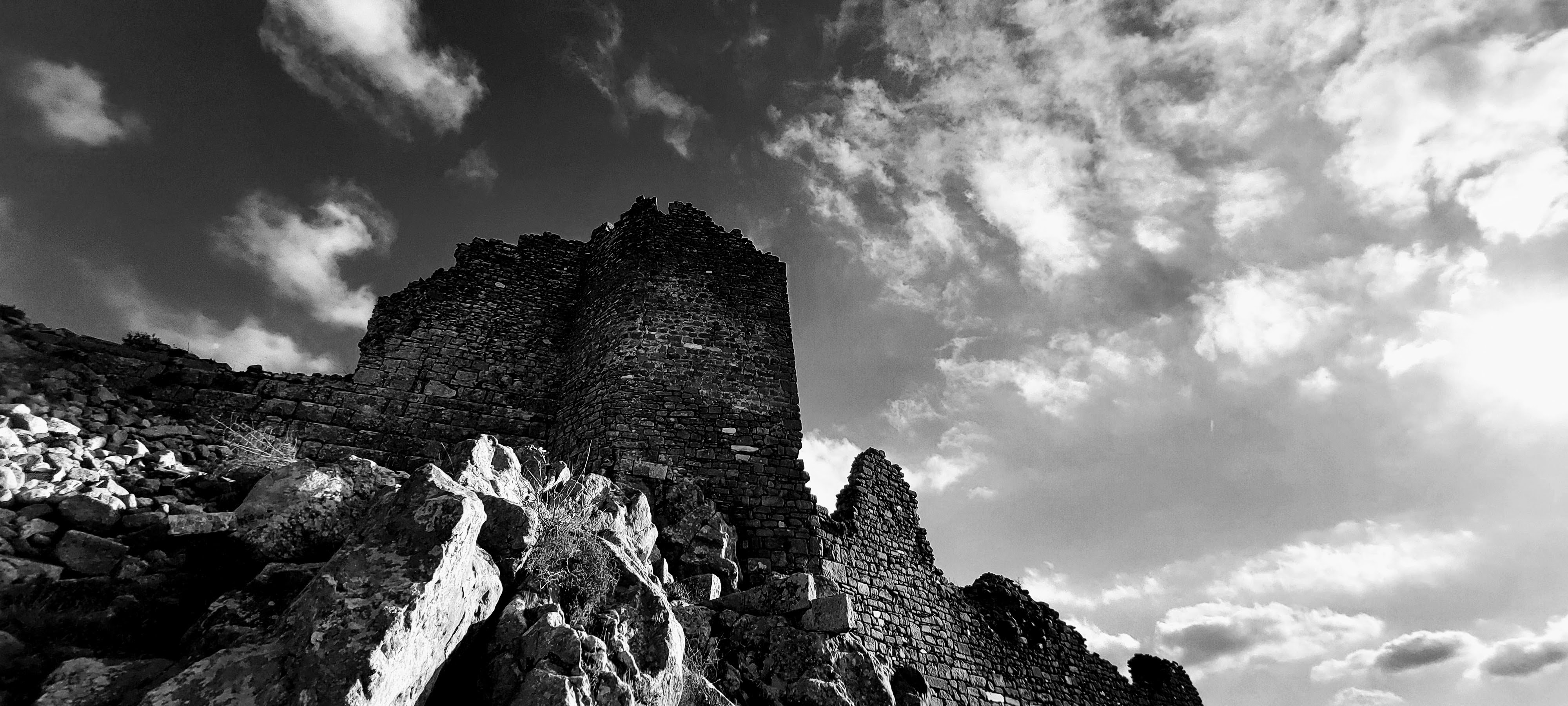bnw outcropping